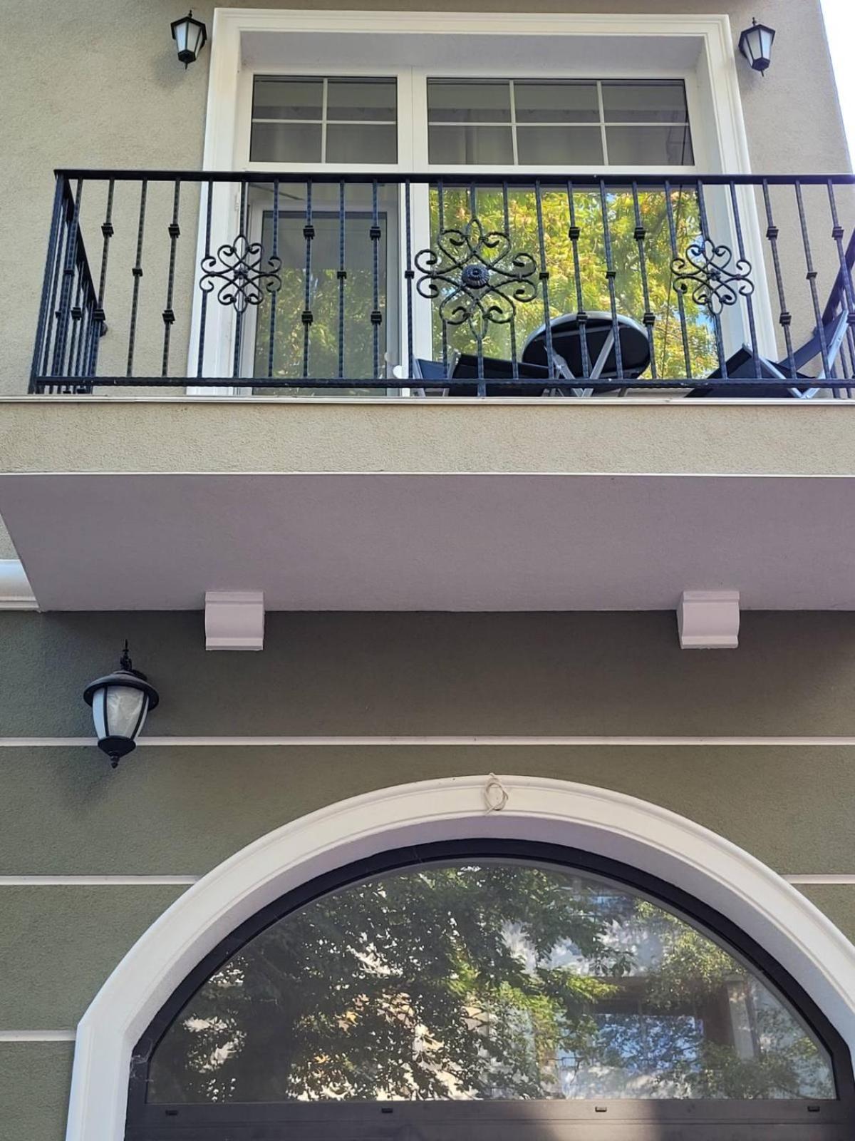 The House - Central Boutique Apartments Kyustendil Exterior foto